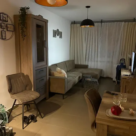 Apartment Miramar V